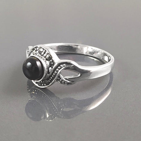 Art Deco Black Onyx Stone Ring, Sterling Silver, Waves Infinity Marcasites Ring, Round Onyx, Antique Retro Inspired Stone Jewelry