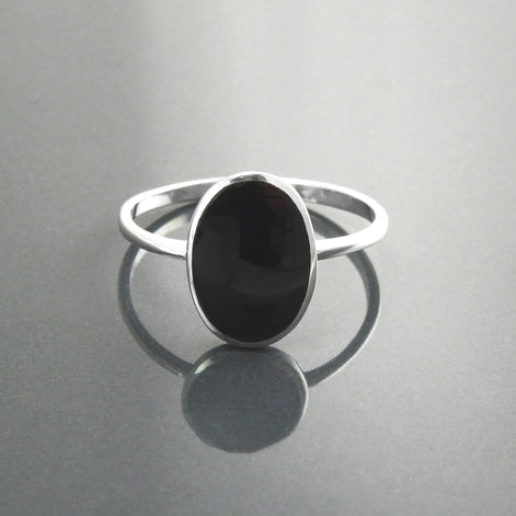 Oval Gray Ring Sterling Silver 925, Ring with Flat Oval Stone, Genuine Hematite Gemstone, Small Everyday Ring, Modern Ring, Minimalist Ring