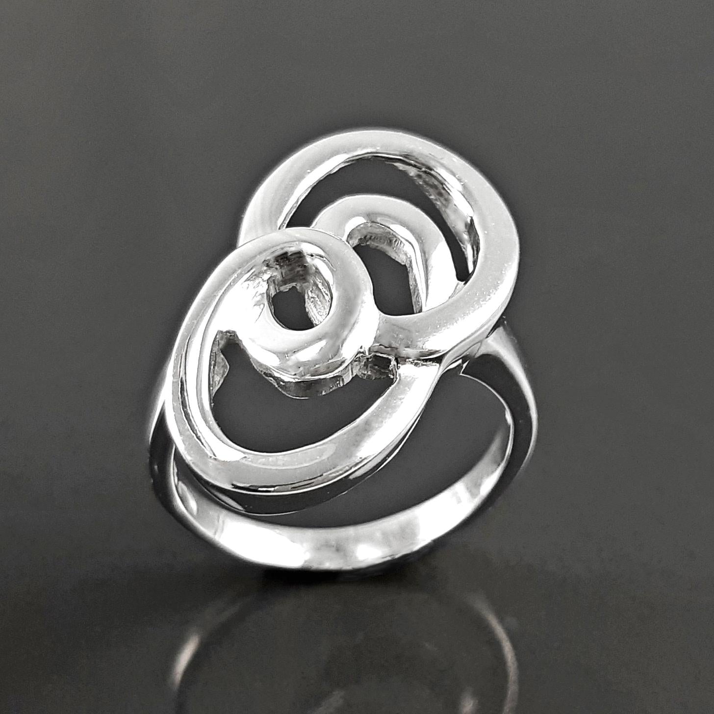 Sterling Silver Infinity Ring, Modern Minimalist Graphic Curl Jewelry