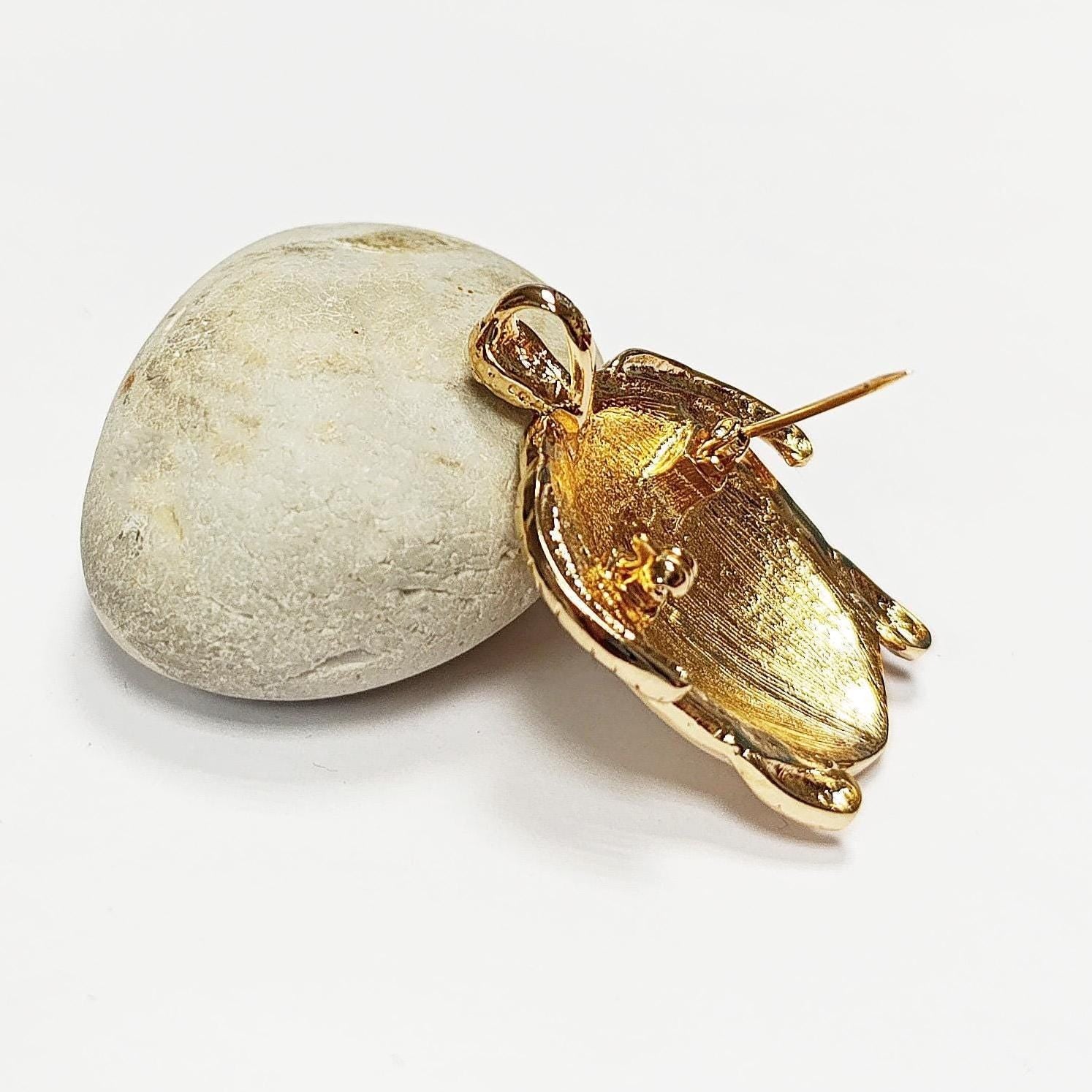 Sea Turtle Brooch & Pendant • 18K Gold-Plated • Ocean Lover Jewelry • Marine Life Inspired Accessory • Tortoise Necklace • Nautical Gift