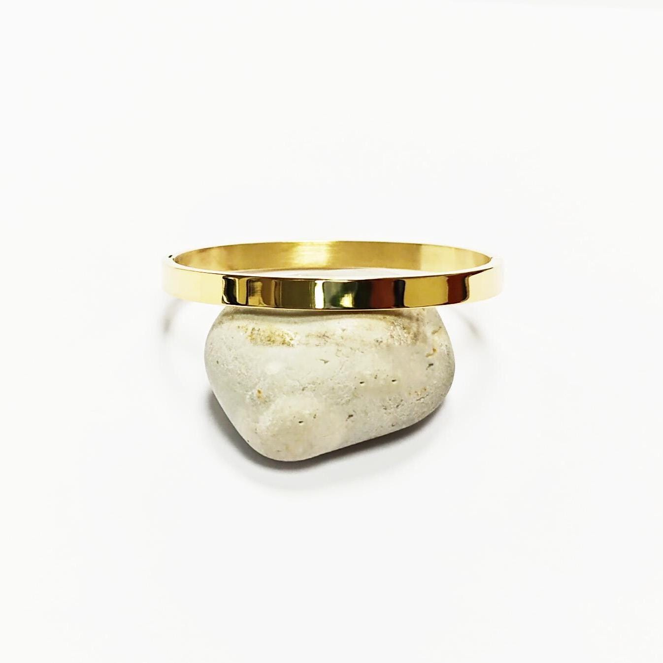 18K Gold Filled Bangle Bracelet • Sleek Minimalist Cuff, Classic Jewelry, Everyday Bangle, Classic Jewel for Gift