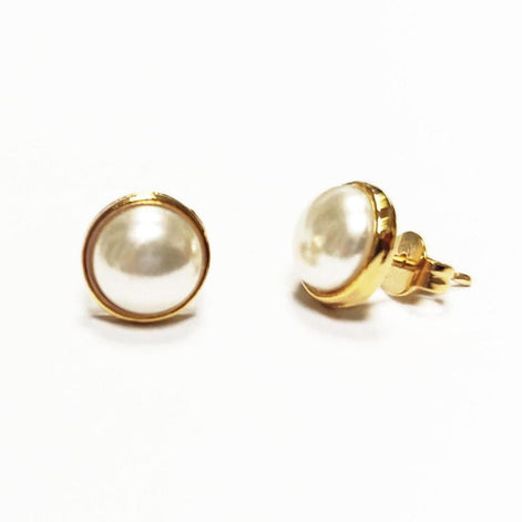Classic Pearl Stud Earrings • 18K Gold-Plated Minimalist Round Bezel Setting • Elegant & Timeless Shell Pearl Design Jewelry for Everyday
