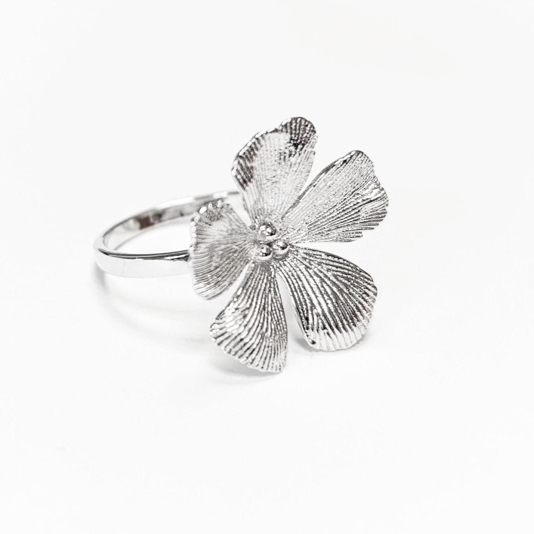 Cherry Flower Ring, Sterling Silver, STURDY Daisies Petals Country Flowers Ring, Blossom Floral Jewelry, Spring Summer Bloom, Nature Gift