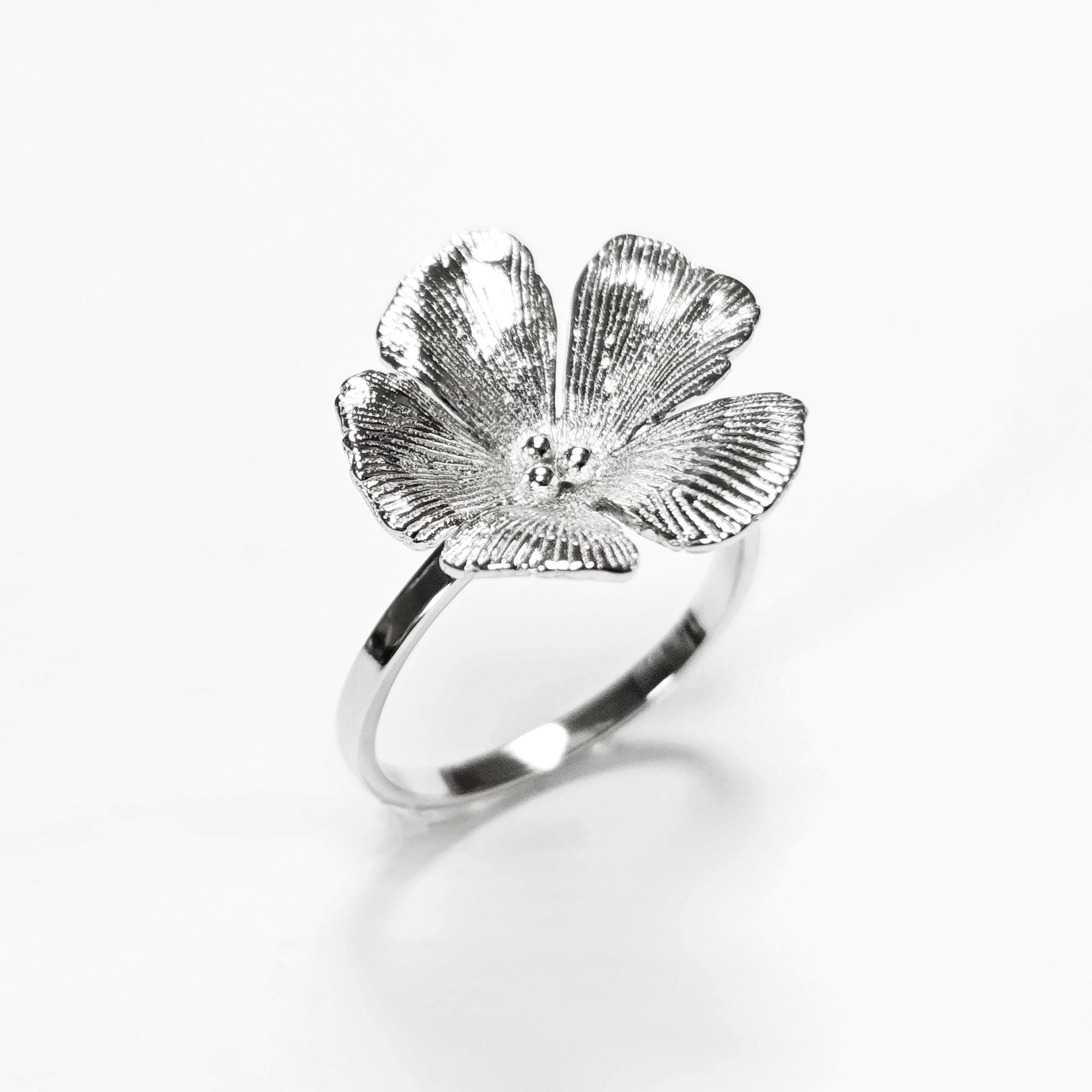 Cherry Flower Ring, Sterling Silver, STURDY Daisies Petals Country Flowers Ring, Blossom Floral Jewelry, Spring Summer Bloom, Nature Gift
