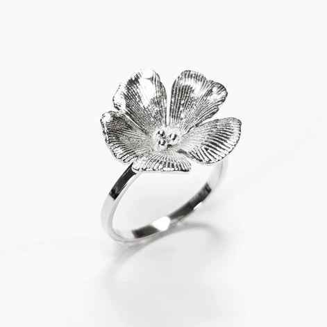 Cherry Flower Ring, Sterling Silver, STURDY Daisies Petals Country Flowers Ring, Blossom Floral Jewelry, Spring Summer Bloom, Nature Gift