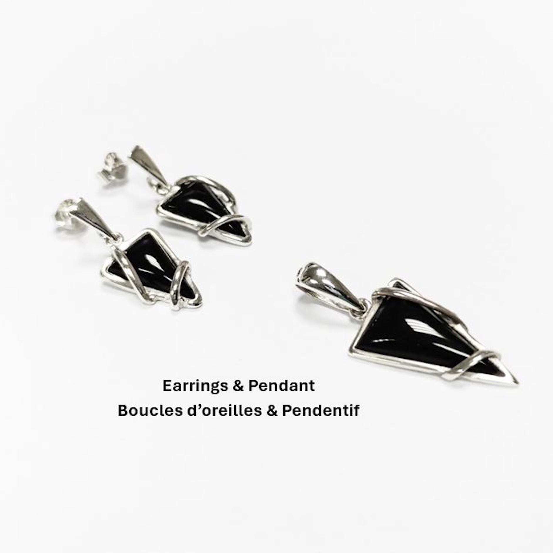 Triangle Onyx Earrings 925 Sterling Silver, Modern Dangle Onyx Stone Earrings, Unique Geometric Triangle Jewelry, Small Stone Earrings