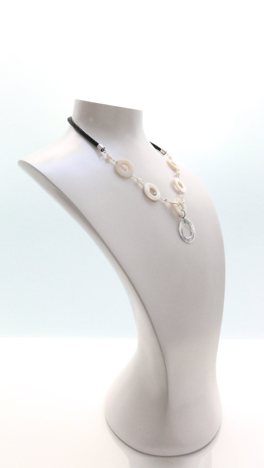 Discs Necklace, Sterling Silver, Round White Mother-of-Pearl Shell Disc, Brown Stingray Leather Jewelry, Unique Modern Round Circle Necklace