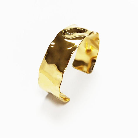 Hammered gold bangle • 18K fine gold • Wide textured open bracelet • Chic contemporary jewelry • Cuff bracelet Gift for women