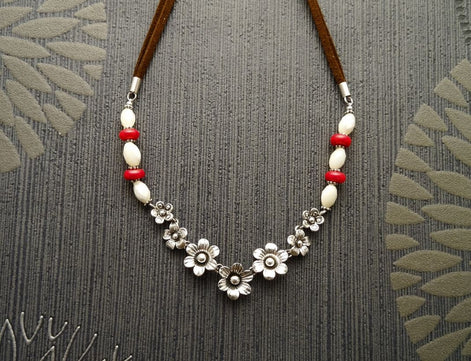 Boho Daisy Flowers Necklace, Sterling Silver and Leather, Shell Pearl, Red Jasper Stones Beads