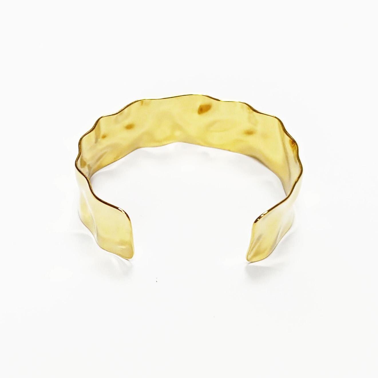 Hammered gold bangle • 18K fine gold • Wide textured open bracelet • Chic contemporary jewelry • Cuff bracelet Gift for women
