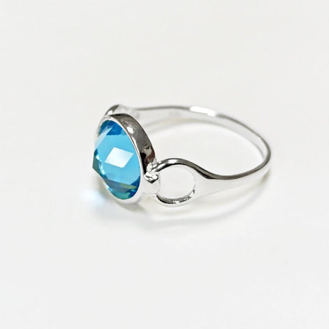 Blue Round Ring, Sterling Silver, Blue Aquamarine Color Stone (CZ), Faceted Round Cushion, Modern Ring, Unusual Original Setting,