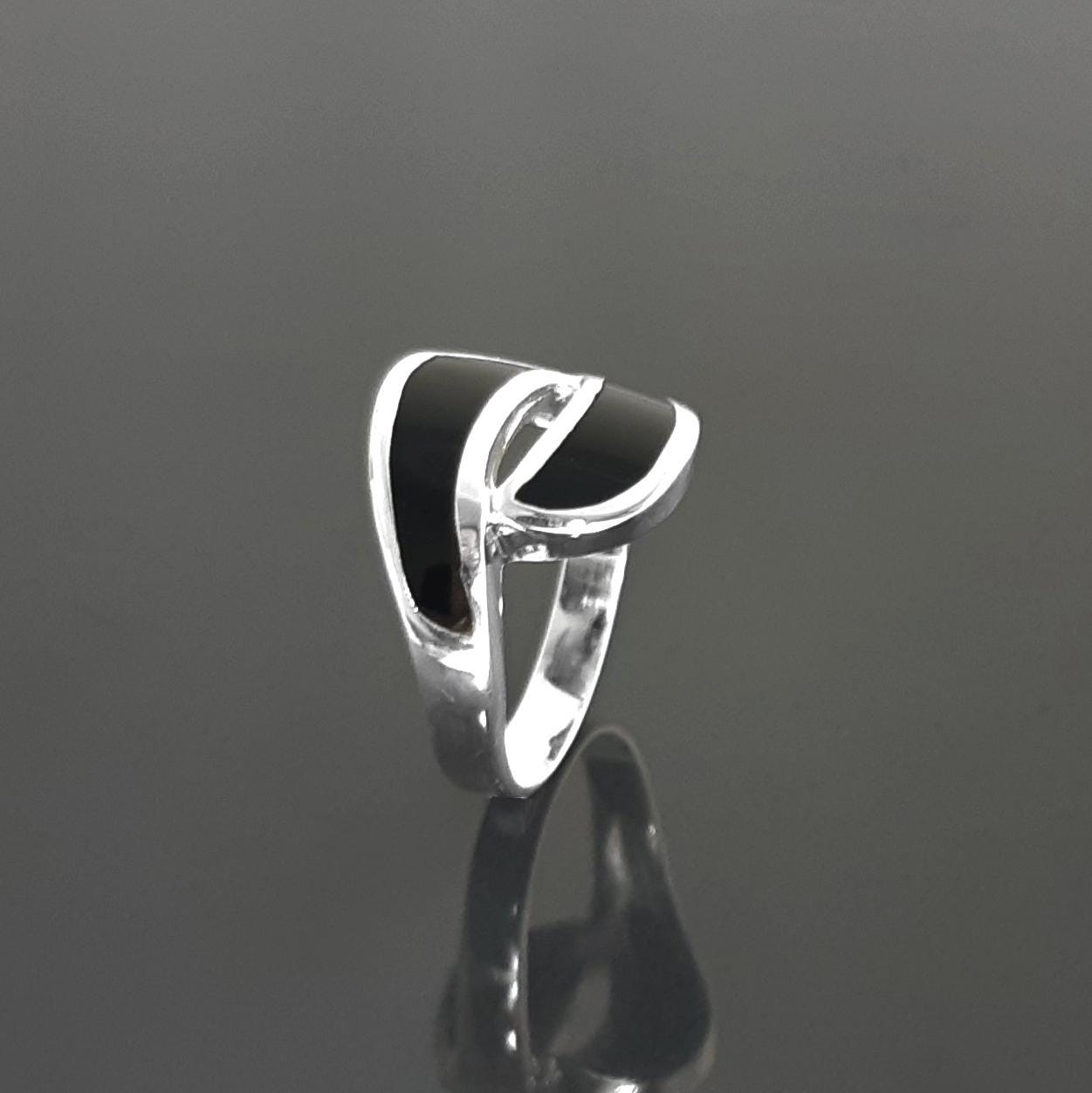 Black Waves Ring, Sterling Silver, Black Onyx Stone Jewelry, Modern Geometric Bypass Curved Comma Wave Design, Inlay Stones