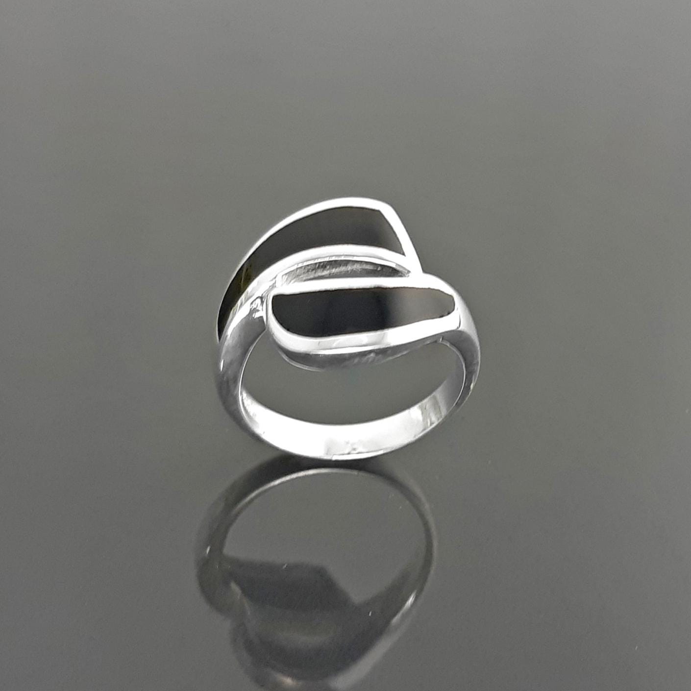 Black Waves Ring, Sterling Silver, Black Onyx Stone Jewelry, Modern Geometric Bypass Curved Comma Wave Design, Inlay Stones