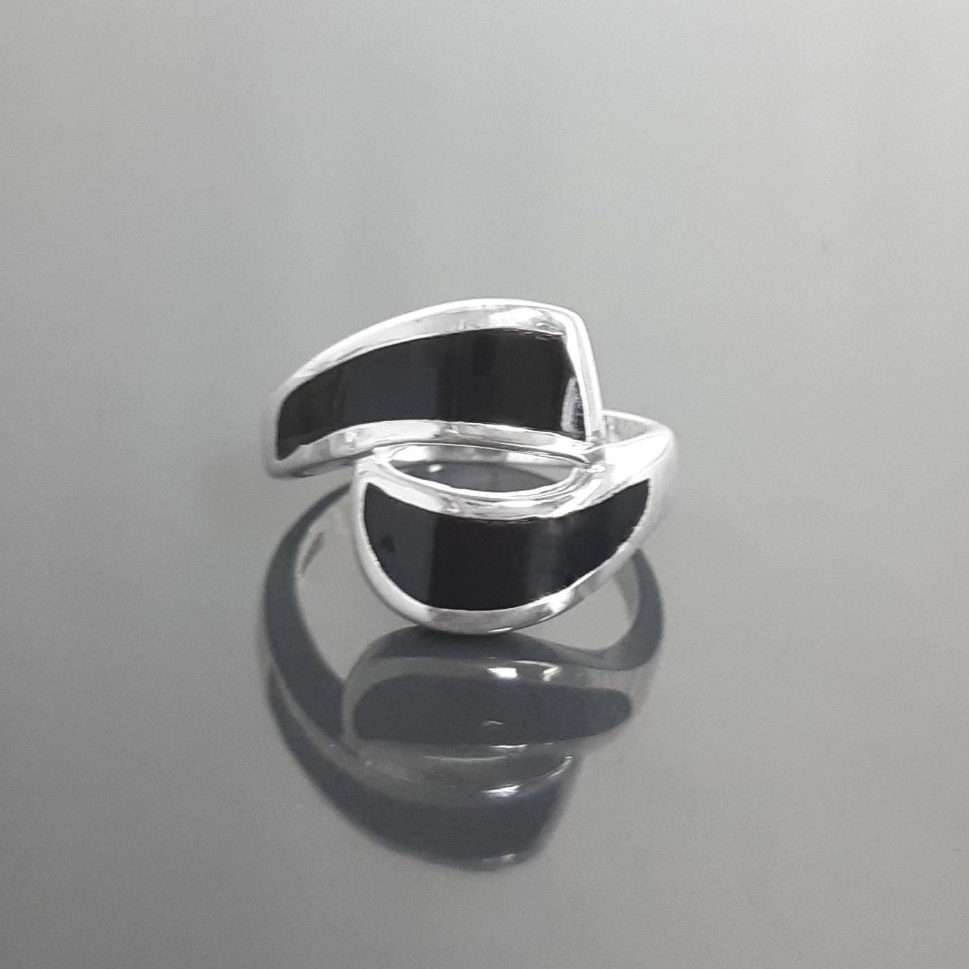 Black Waves Ring, Sterling Silver, Black Onyx Stone Jewelry, Modern Geometric Bypass Curved Comma Wave Design, Inlay Stones