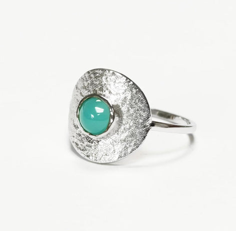 Turquoise Amazonite Ring, Sterling Silver, Geometric Round Flat Hammered Disc, Blue Green Cabochon Stone, Dainty Modern Minimalist Jewelry