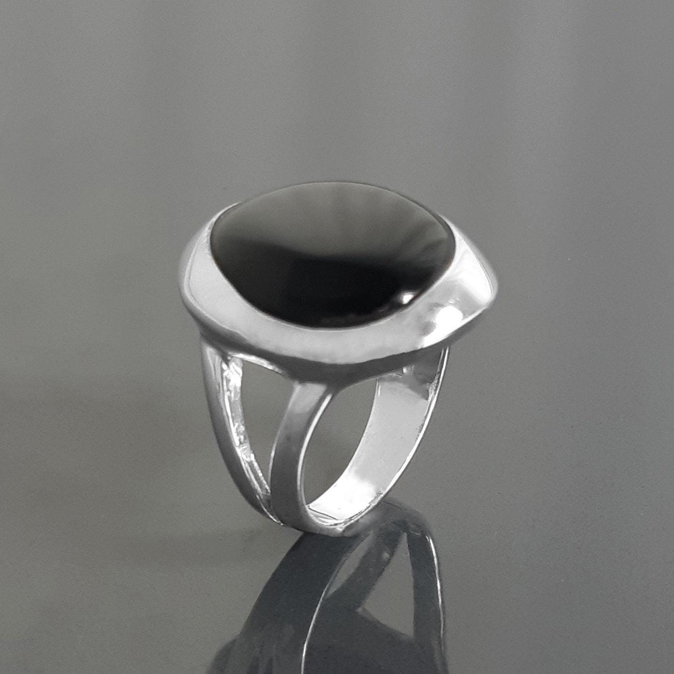 Black stone Ring, Sterling Silver, Genuine Black Onyx gemstone, unique modern shape design jewelry