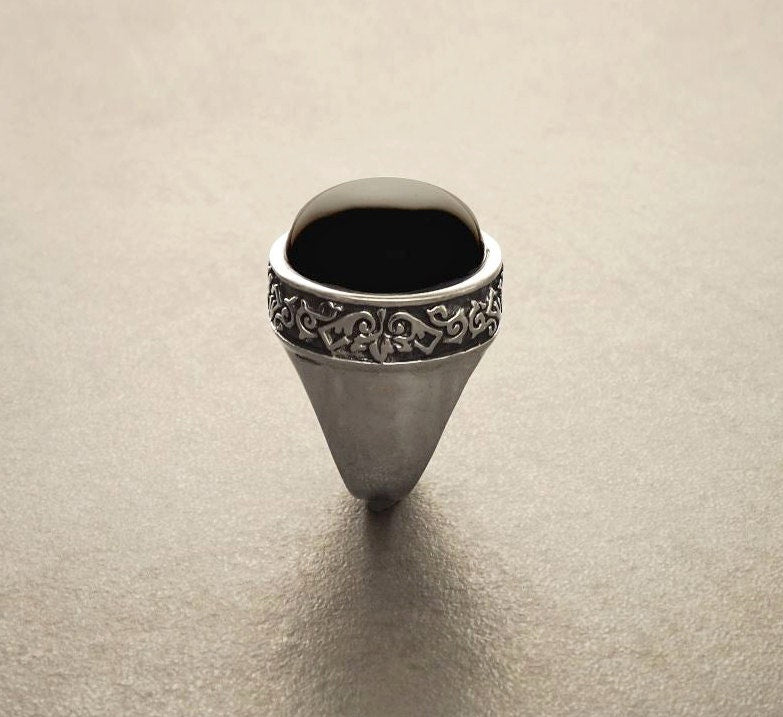 Onyx Ring, Sterling Silver, Signet Ring, Round Stone Black Onyx Gemstone, Gothic, Unisex Man and Woman Jewelry
