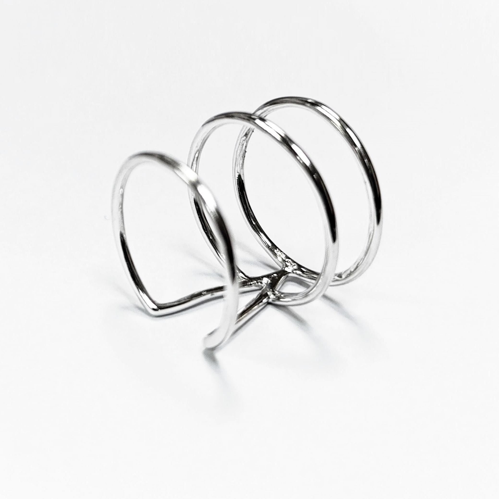 Chevron cuff ring, sterling silver, wide spike open band, modern triangle, minimalist armor ring, delta arrow point sharp, V peak ring