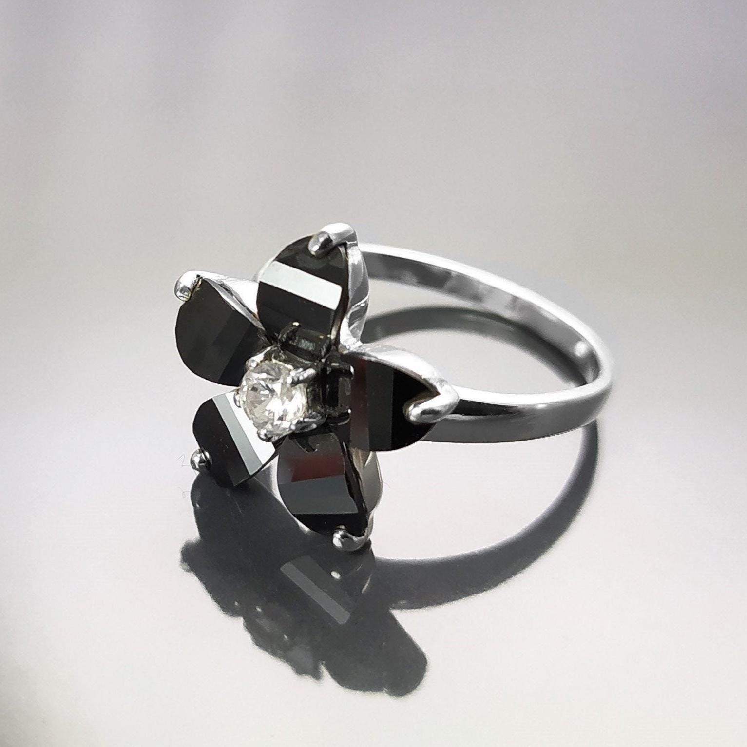 Black Flower Ring, Sterling Silver 925, Black color Zirconias Cz Stones, Bicolor Black and White, Modern Retro Gothic Jewelry