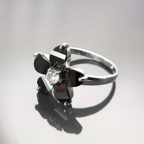 Black Flower Ring, Sterling Silver 925, Black color Zirconias Cz Stones, Bicolor Black and White, Modern Retro Gothic Jewelry