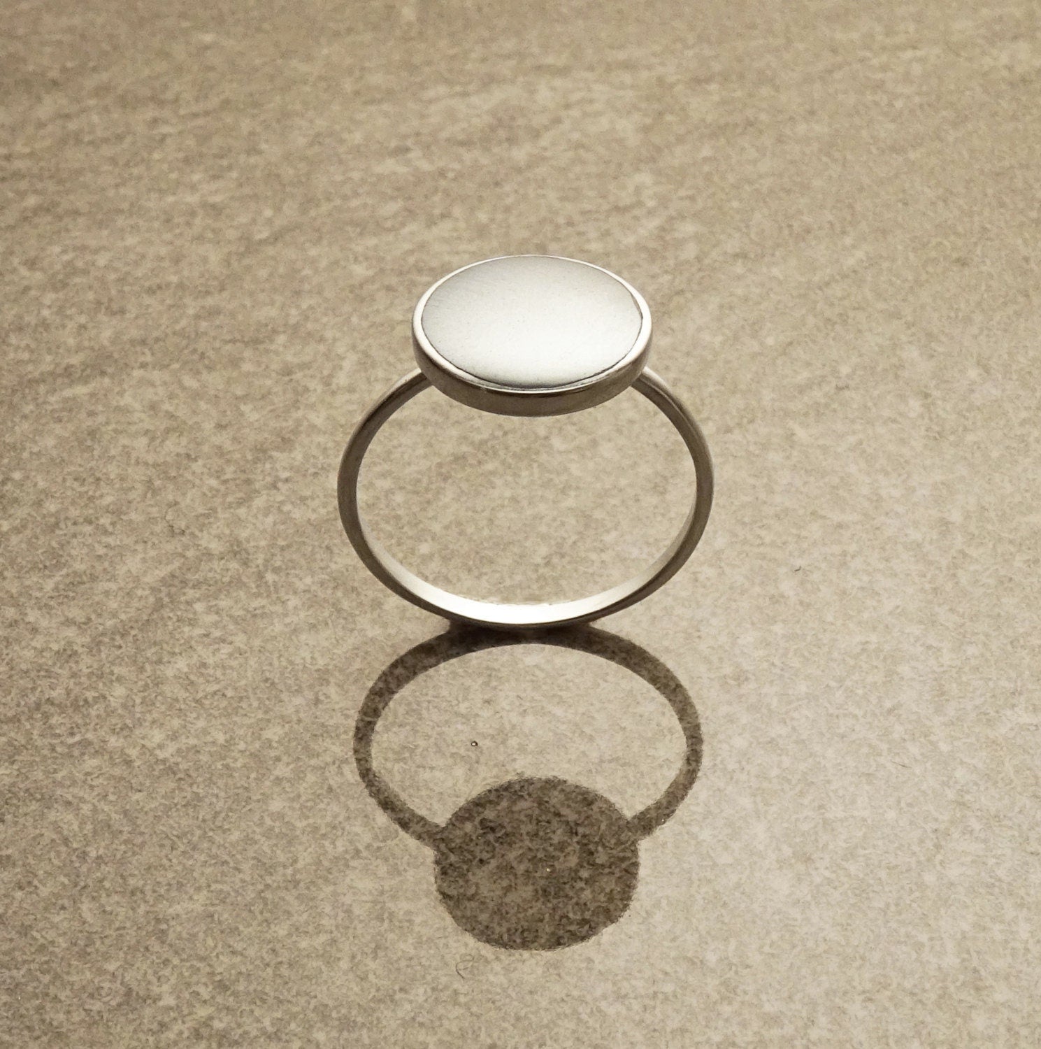 Hematite Sterling Ring 925- Gray Stone Ring - Small Geometric Round Ring - Dainty Ring - Minimalist Stacking Ring Unique