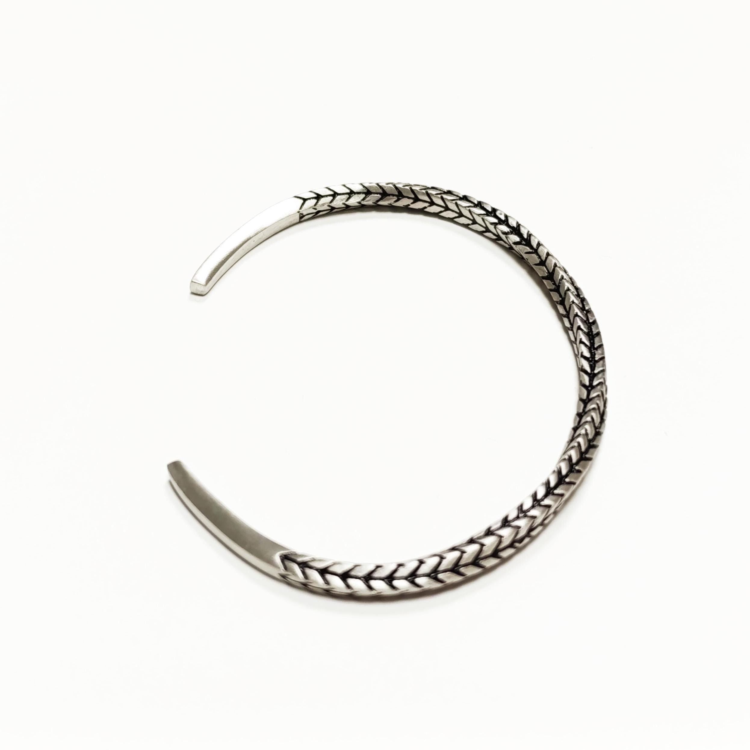 Open Rope Bangle • Stainless Steel • Modern Rigid Bracelet • Minimalist Unisex Jewelry • Slim Cuff