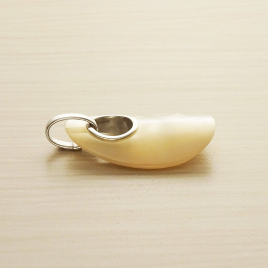 White Donut pendant, sterling silver, genuine mother-of-pearl shell Necklace, modern minimalist oval shaped jewelry, unique woman gift