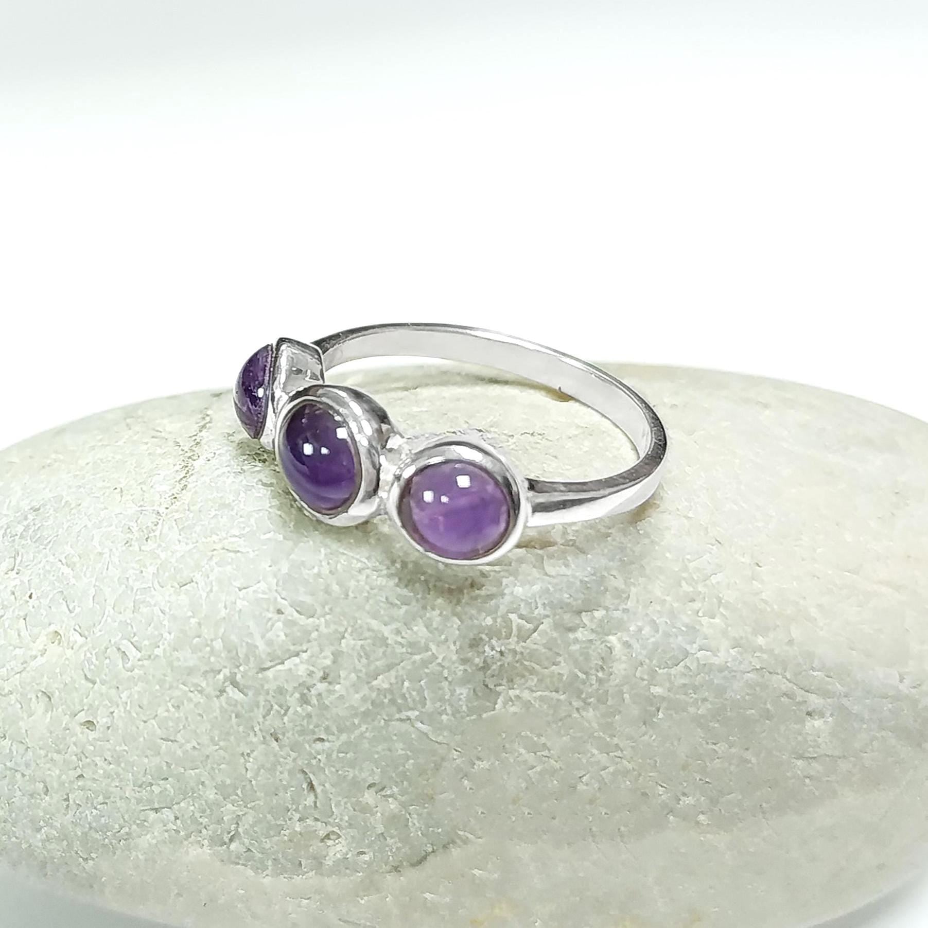 925 Sterling Silver Ring with Three Round Amethyst Stones, Genuine Amethyst Birthstone. Small Unique Jewelry