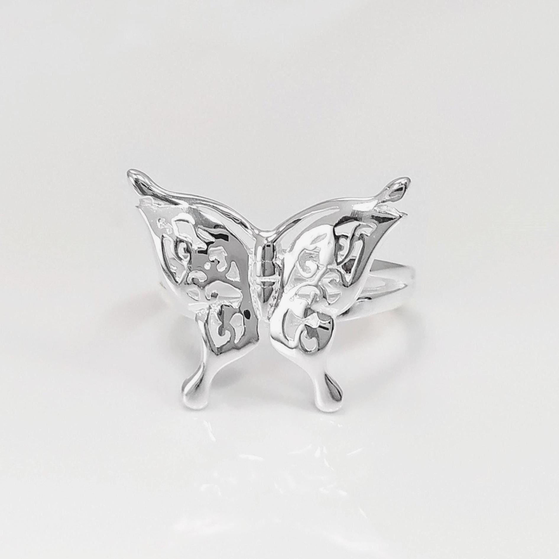 Butterfly Ring, Sterling Silver, Filigree Ring, Butterfies Pattern Ring, Boho Ring, Insect Jewelry, Nature Ring, Great Butterfly Wings Ring