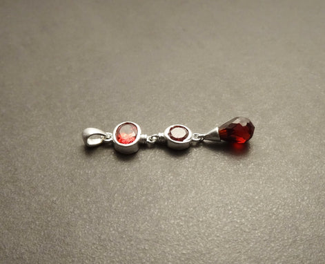 Garnet Red Pendant • 925 Sterling Silver • January Birthstone