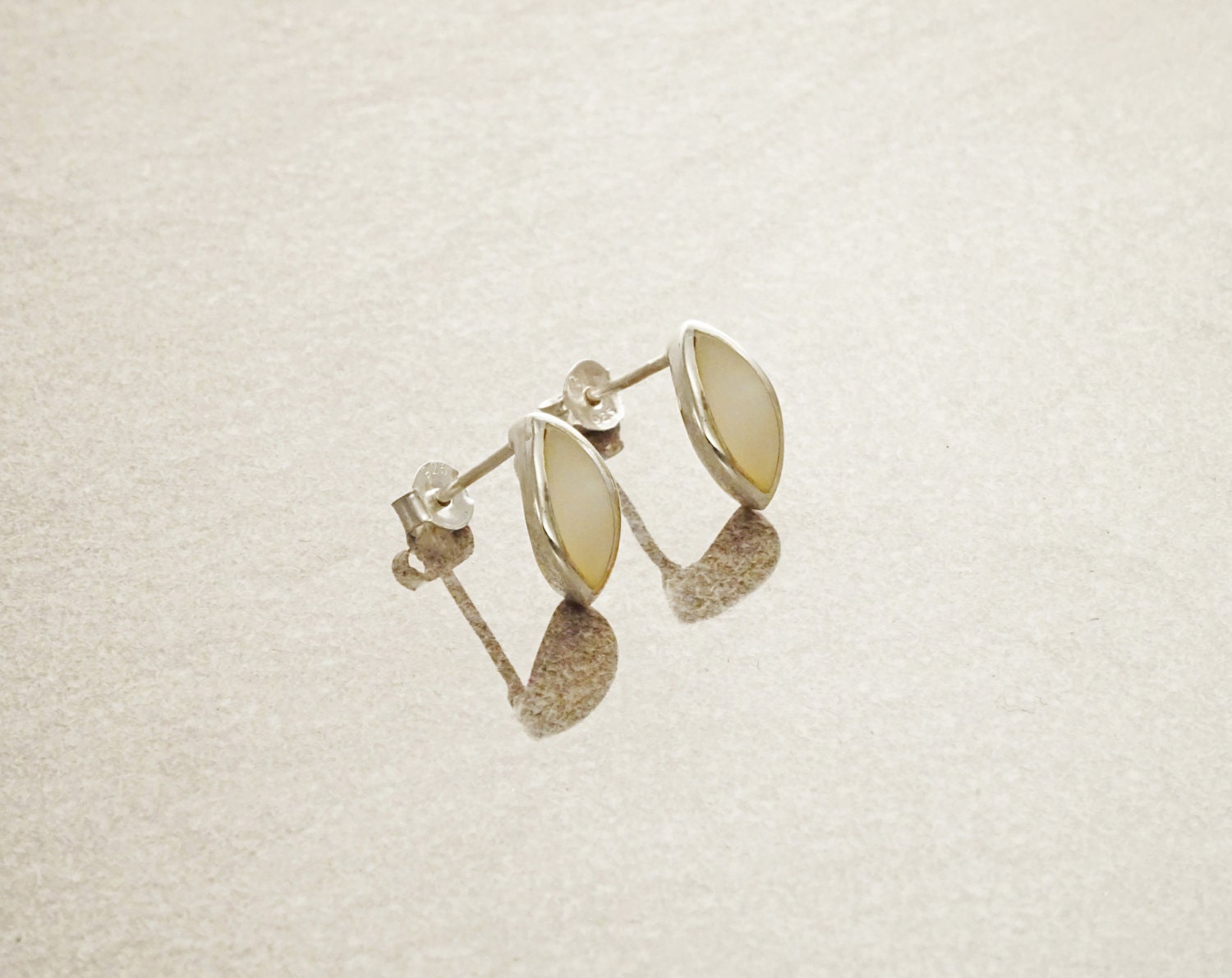 White Shell Stud Earrings, Sterling Silver Earrings, Genuine Mother of Pearl , Almond Shape, Minimalist Pearl Earrings, Dainty Earrings