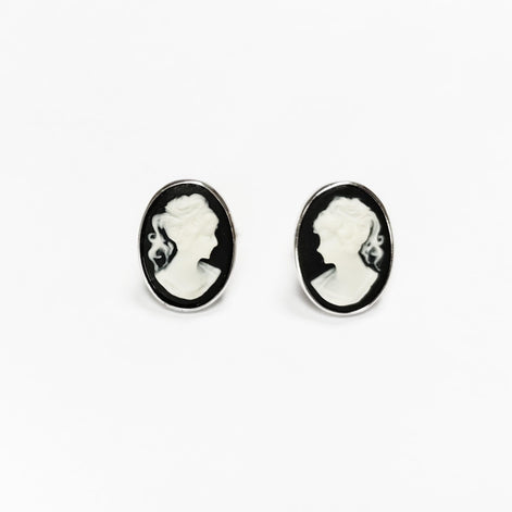 Cameo Earrings - Sterling Silver black and white oval resin stone - woman face portrait cameo - Vintage Victorian Jewelry - Studs Earrings