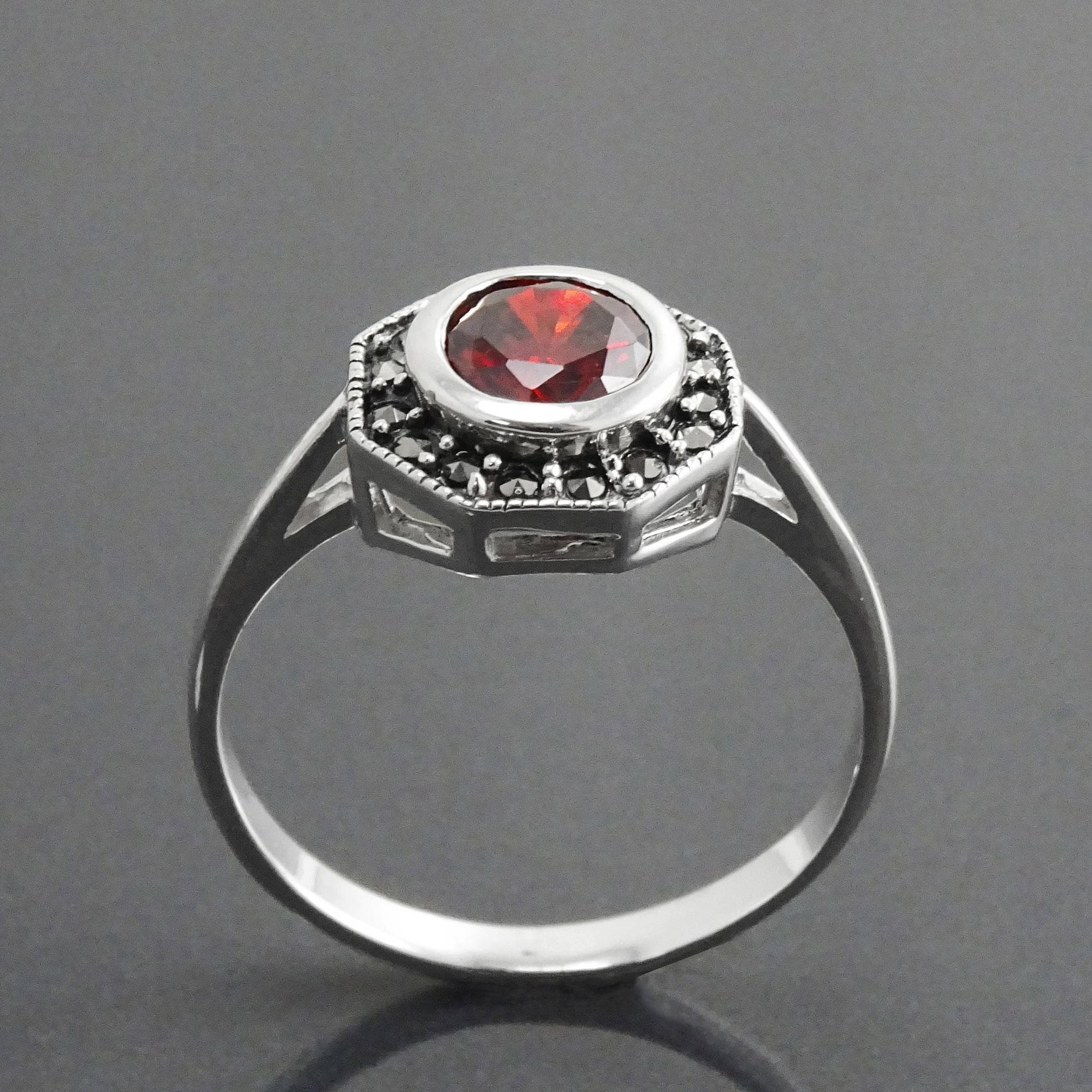 Vintage Red Ring, Sterling Silver, Octagonal Marcasite Stones Ring, Garnet Color Stone (Cz), Dainty Retro Red Stone Rings, Medieval Jewelry