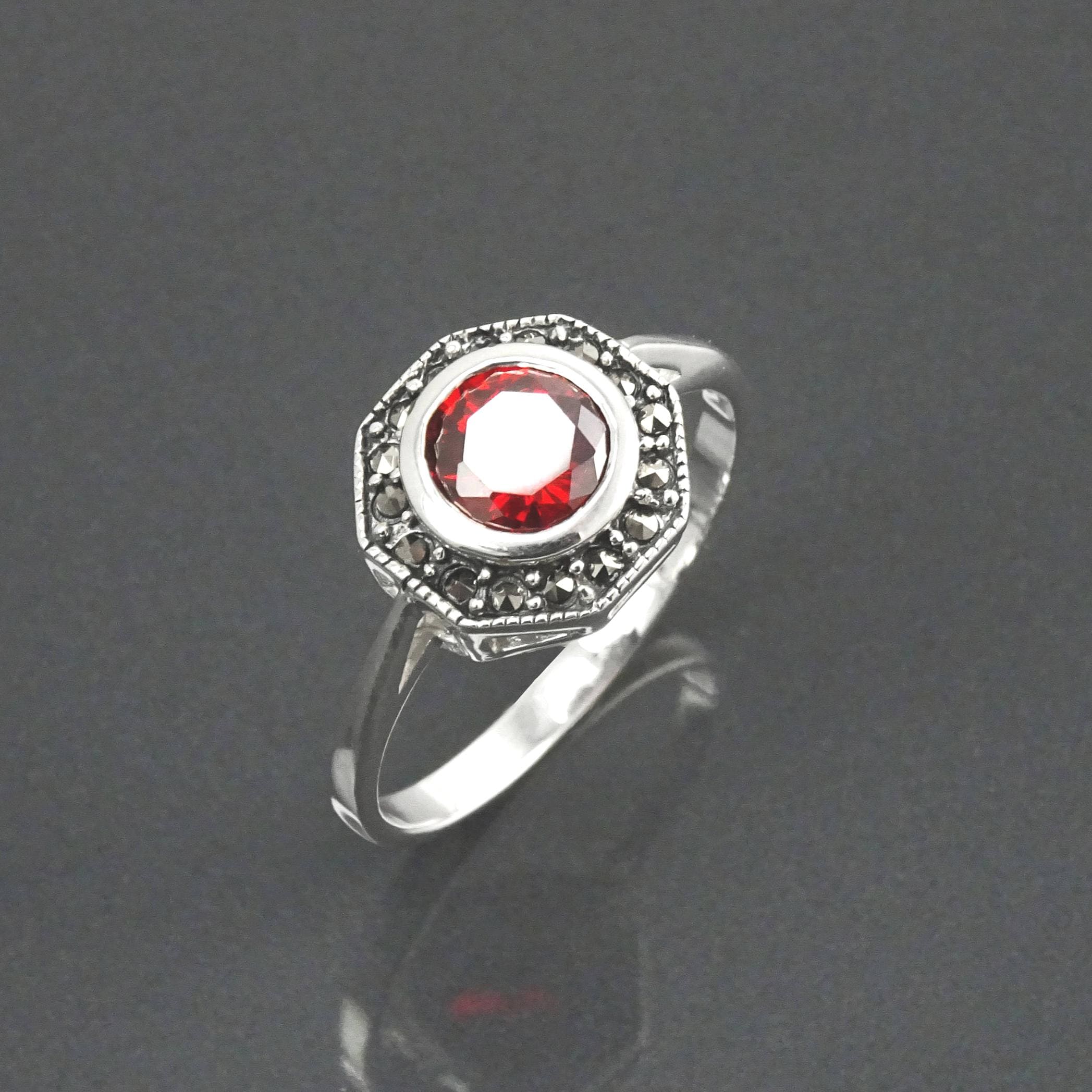 Vintage Red Ring, Sterling Silver, Octagonal Marcasite Stones Ring, Garnet Color Stone (Cz), Dainty Retro Red Stone Rings, Medieval Jewelry