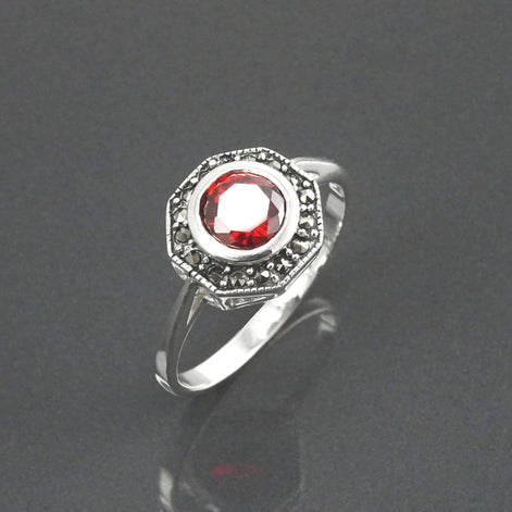 Vintage Red Ring, Sterling Silver, Octagonal Marcasite Stones Ring, Garnet Color Stone (Cz), Dainty Retro Red Stone Rings, Medieval Jewelry
