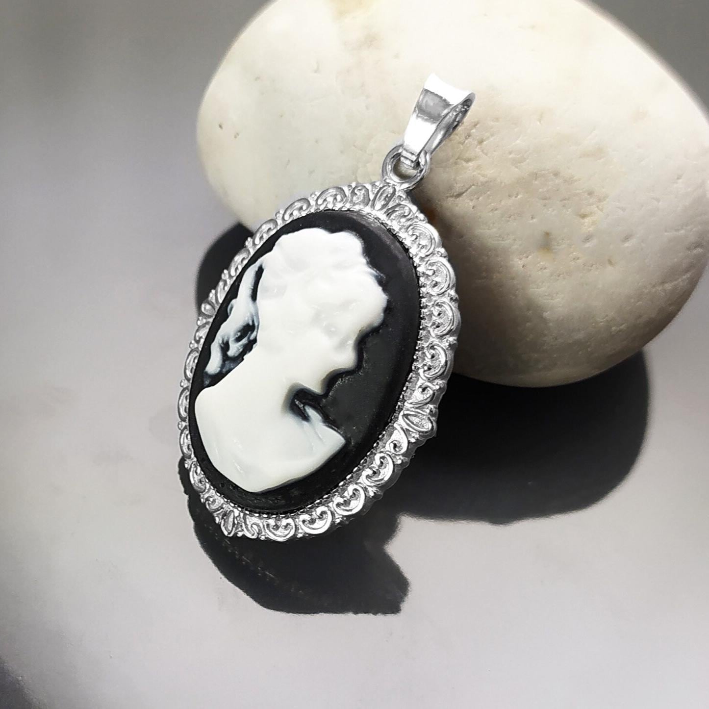 Sterling Silver Cameo Pendant: Black & White Resin, Vintage Style