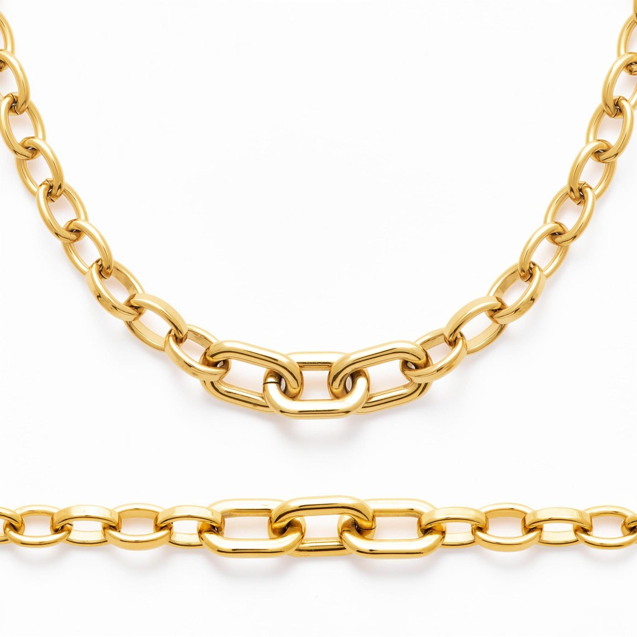 View of the necklace and its matching bracelet in a studio white background.
Product type: necklace
Material: 18K Gold Filled, stainless steel base
Color: yellow gold
Style: modern, elegant, minimalist, slightly bold
Design details: mixed link chain, paperclip-style center links, rounded oval side links, polished finish, lobster clasp, extender chain
Best for: everyday wear, layering, gifting, modern jewelry lovers, statement minimal styling