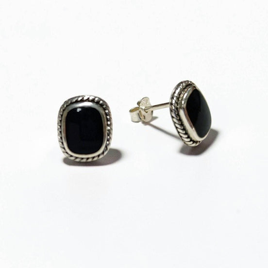 Onyx Stud Earrings - Sterling Silver Earrings - Onyx Jewelry - Oxidized Earrings - Square shape Earrings - Vintage Earrings