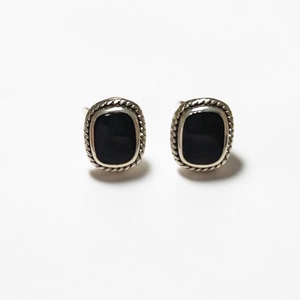 Onyx Stud Earrings - Sterling Silver Earrings - Onyx Jewelry - Oxidized Earrings - Square shape Earrings - Vintage Earrings