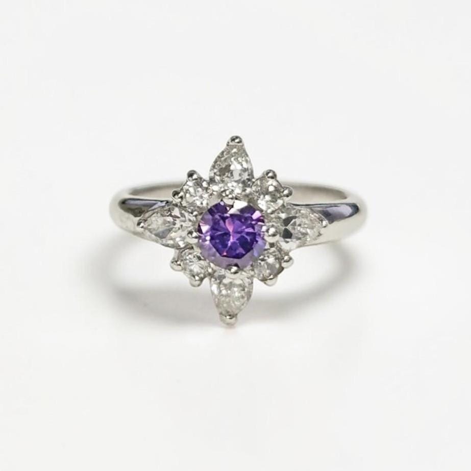 925 Purple Sterling Silver Ring, North Star Amethyst Color Stone (CZ), White Clear (CZ) Stones, Modern Jewelry