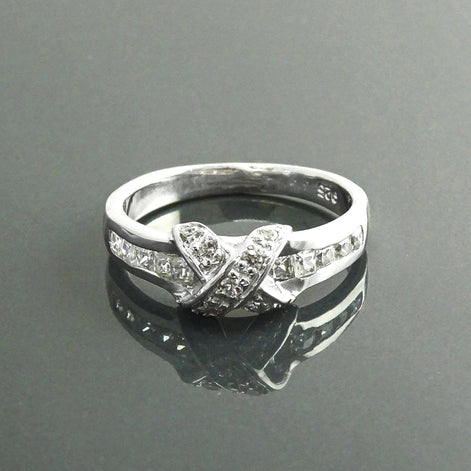 925 Sterling Silver CZ Crossing Ring, Infinity Node Band, Vintage Style Classic Ring