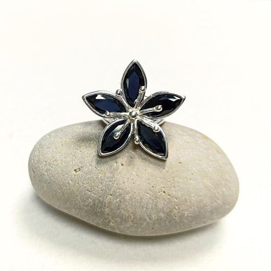 925 Black Flower Ring, Sterling Silver, Women Silver Ring, Nature Inspiring Ring, Hibiscus Ring, Big Flower Ring, Statement Ring,