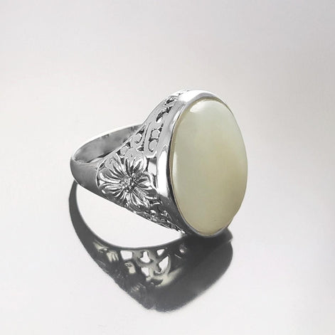 925 Green Jade Sterling Silver Ring, Vintage Filigree Design, Fantasy Silver Jewelry, Light Green Jade Stone Ring