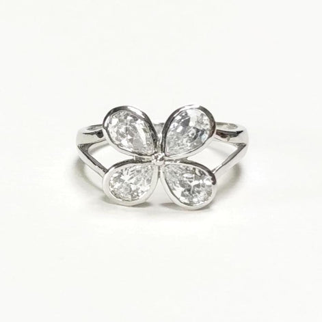 Sterling Silver Four-Leaf Clover Ring • Oval Sones CZ • Modern Jewelry