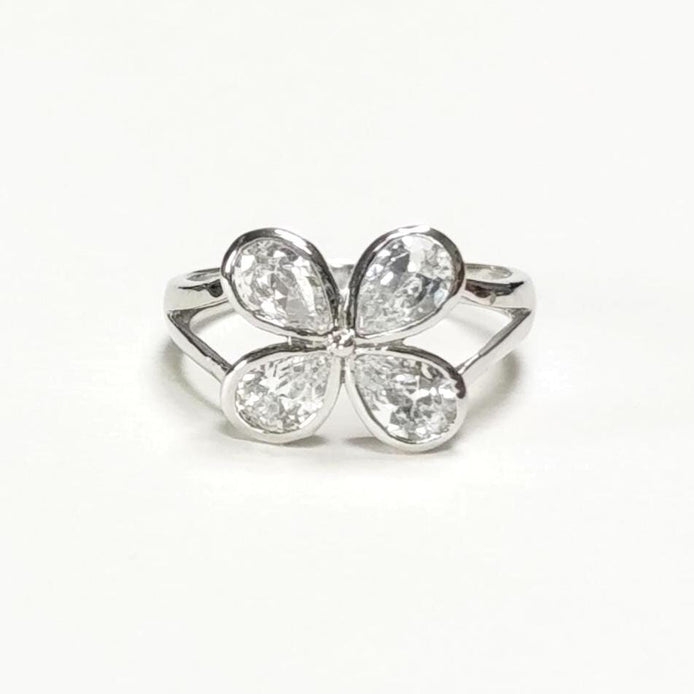 Sterling Silver Four-Leaf Clover Ring • Oval Sones CZ • Modern Jewelry