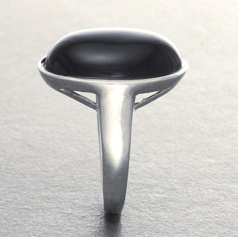 Onyx ring 925 sterling silver, natural black onyx gemstone, designer oval stone ring, modern minimalist, birthstone jewelry