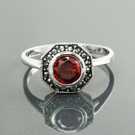 Vintage Red Ring, Sterling Silver, Octagonal Marcasite Stones Ring, Garnet Color Stone (Cz), Dainty Retro Red Stone Rings, Medieval Jewelry