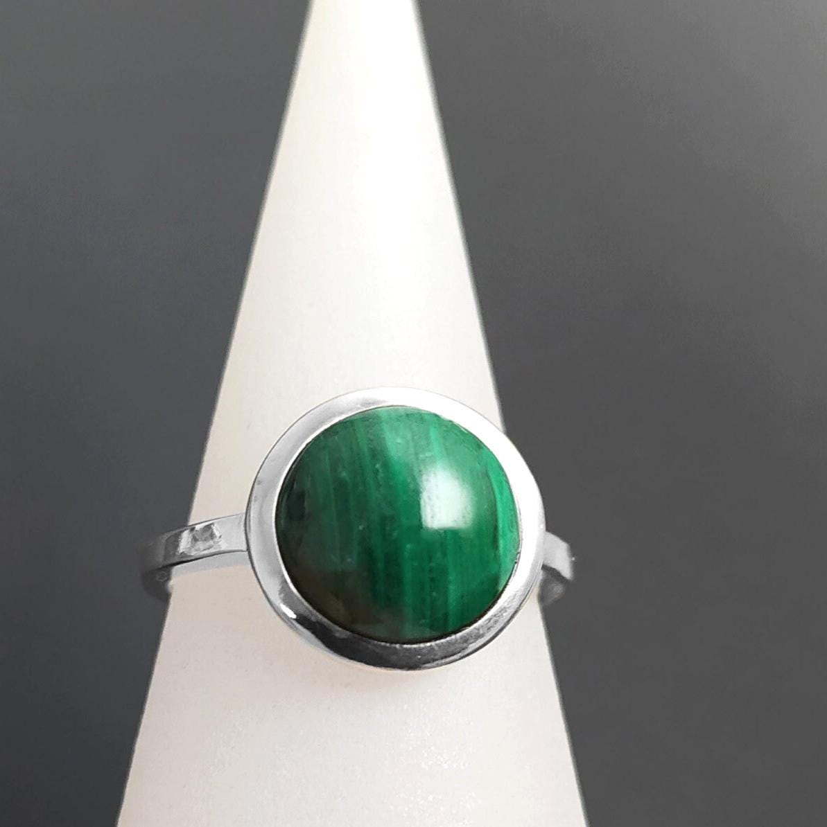 Genuine Malachite Ring 925 Sterling Silver • Natural Protection Stone, Malachite is a stone of strength, power, afterlife, and stresless