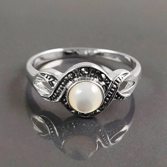 Retro Shell Ring, Sterling Silver, Waves Infinity Art Deco Marcasites Ring, Round Real Mother of Pearl, Antique Retro Inspired Stone Jewelry