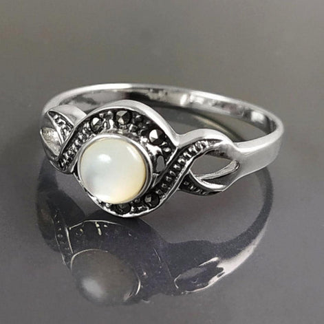 Retro Shell Ring, Sterling Silver, Waves Infinity Art Deco Marcasites Ring, Round Real Mother of Pearl, Antique Retro Inspired Stone Jewelry